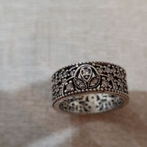 Padora ring size 5